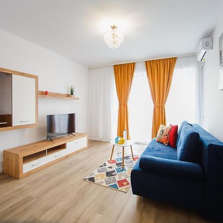 Trio Orange Apartamento Oradea Exterior foto
