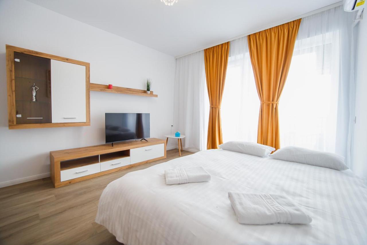 Trio Orange Apartamento Oradea Exterior foto